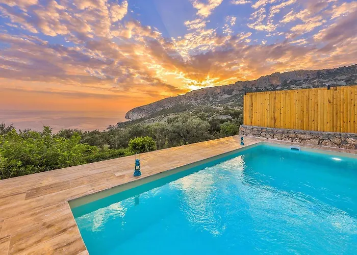 Kalkan - 2+1 - Full Sea View - Shavilla 别墅 帕塔拉